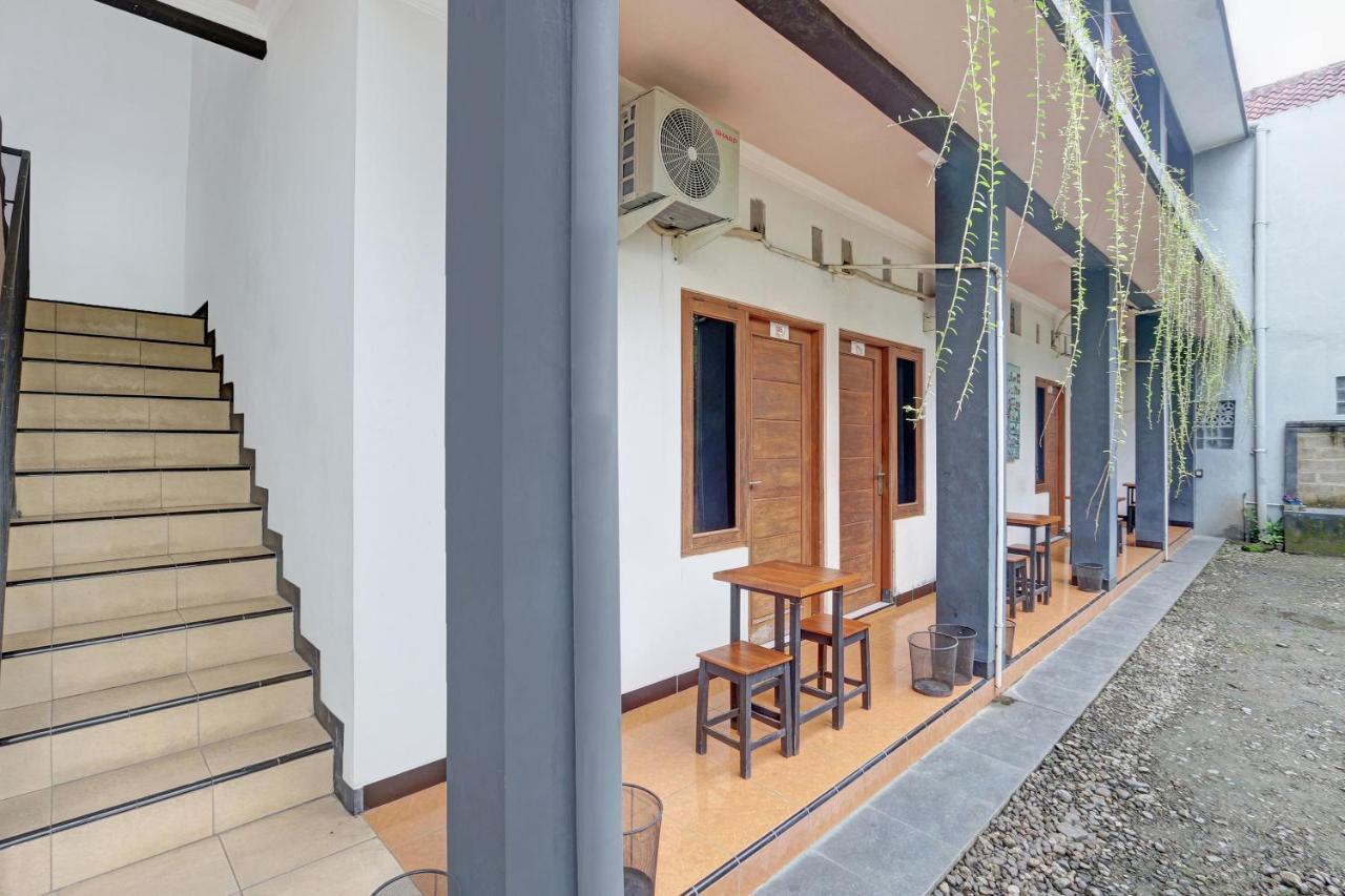 Hotel Wisma Ck Kebumen Екстериор снимка